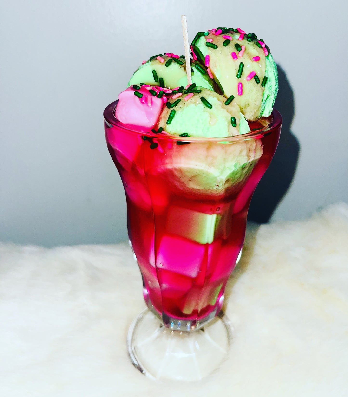 THE LOVELY LADY ‘AKA’ SUNDAE